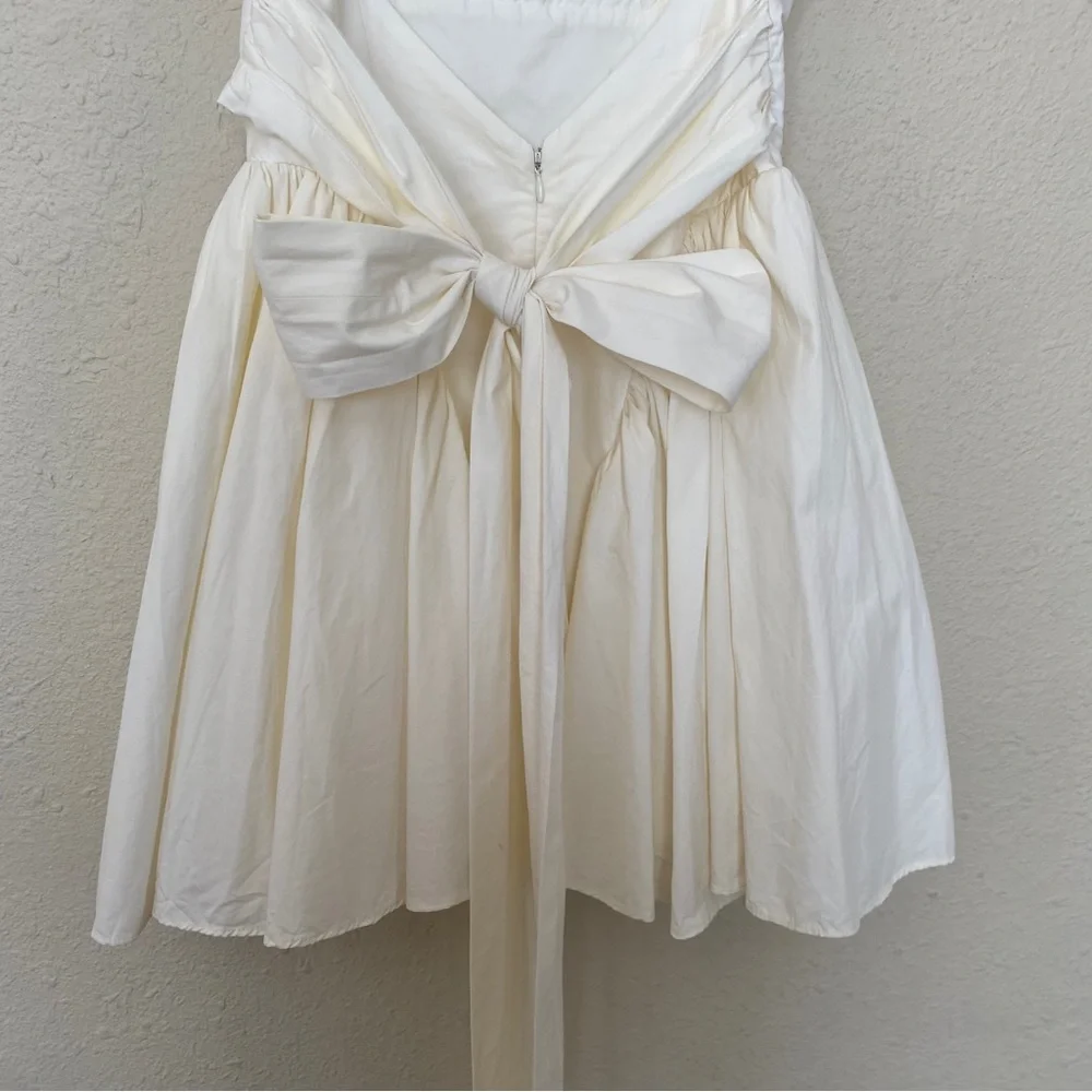 HOUSE OF CB 'Florianne' Ivory Bow Mini Dress NWOT size S - Picture 7 of 11